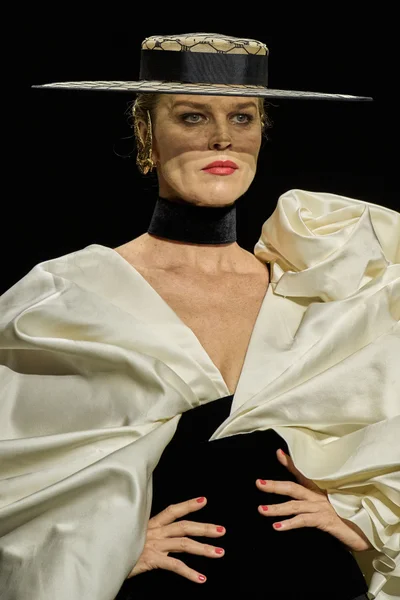 Look 51